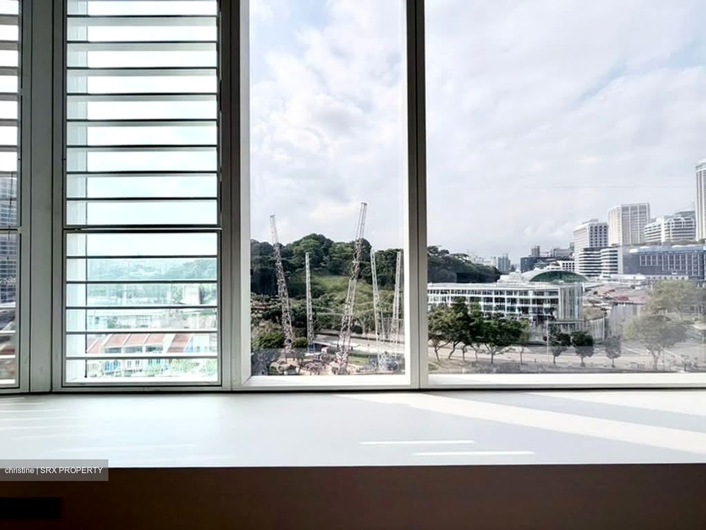 The Central (D1), Office #587551021